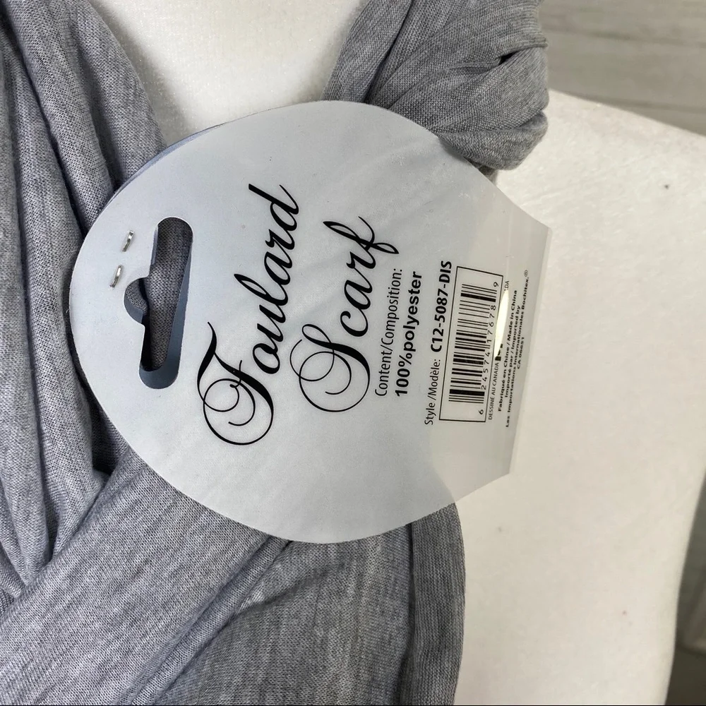 ⭐️SALE⭐️Hot Steps Grey Foulard Scarf - Picture 3 of 6